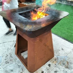 Outdoor Grill Stand